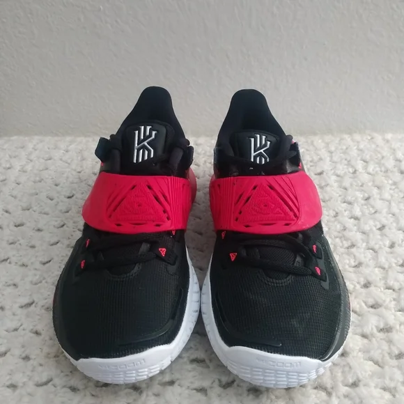 Nike Kyrie Low Team 'Black University Red' size